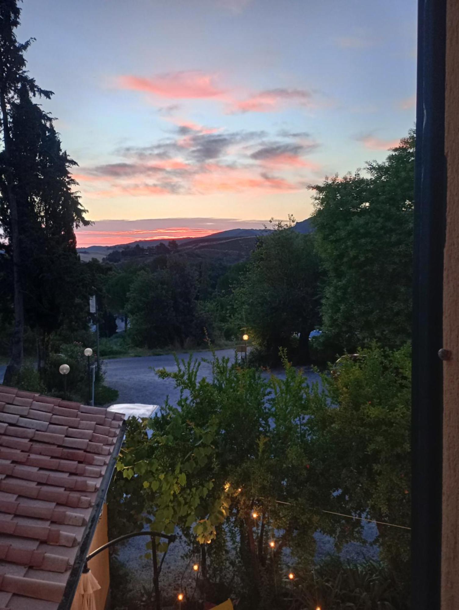 Locanda Prato D'Era Volterra Bagian luar foto